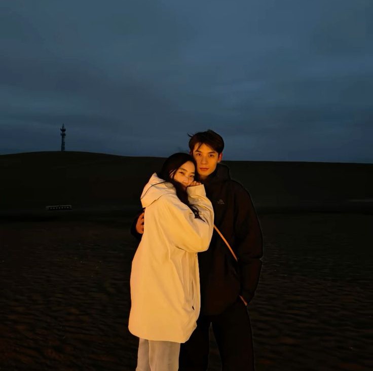 Lật Bàn Ngày Tết