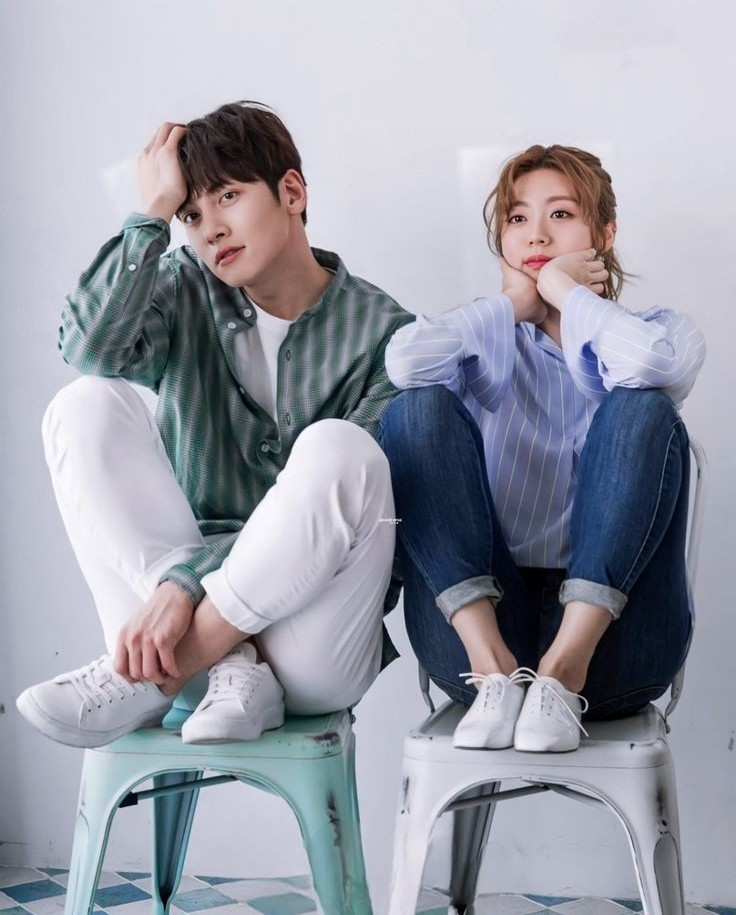 Vừa Kết Hôn Vừa Gây Họa