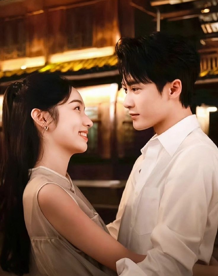 SẾP LẠNH LÙNG NHẮN TIN CHO TÔI