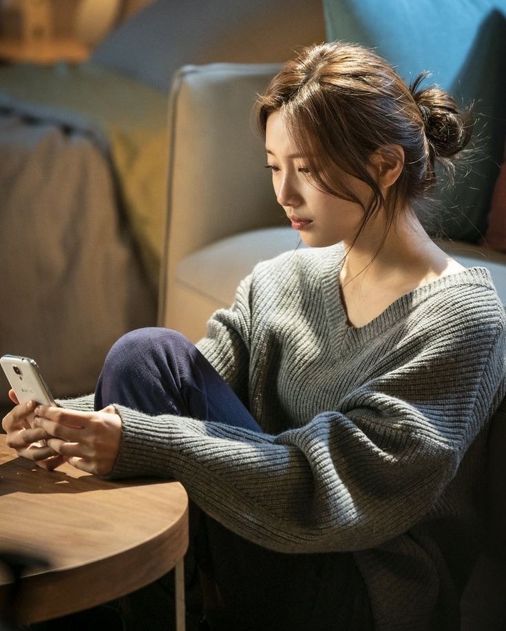 Khi Con Gái Xem Cha Mẹ Là Gánh Nặng